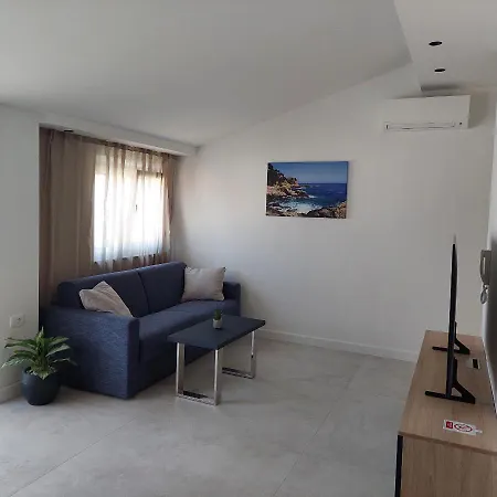 Apartamento Lavandula 2 *